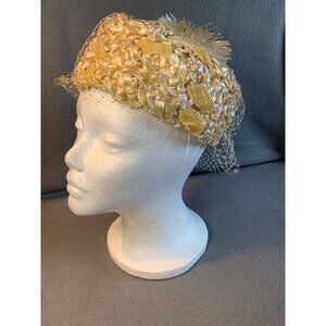 Ladies Ivory Raffia and Velvet Ribbon Hat with netting Sz 22 Vintage